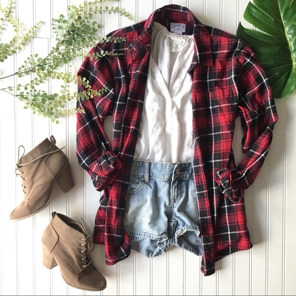 Other - Unisex men’s Plaid flannel shirt button up red